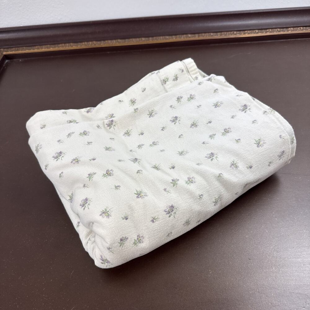 Vintage Laura Ashley Queen Flat Sheet Cotton Flannel Charlotte Lavender Floral